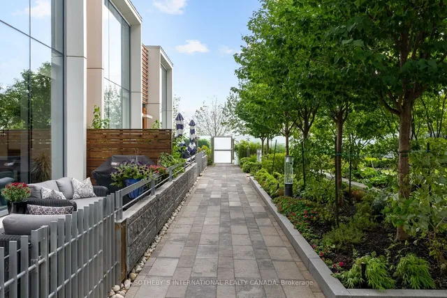 Additional image 34 of 29 Queens Quay Unit Th 115