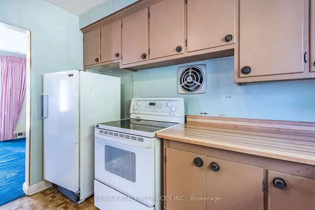 Additional image 11 of 19 Mulgrove Dr