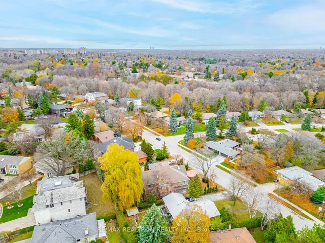 Additional image 37 of 98 Burbank Dr