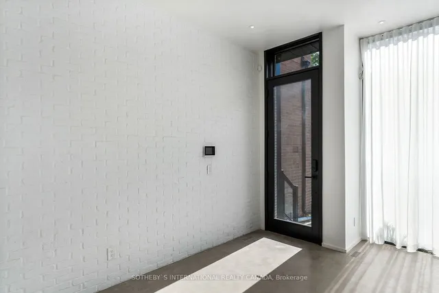 Additional image 3 of 48 Shaftesbury Ave