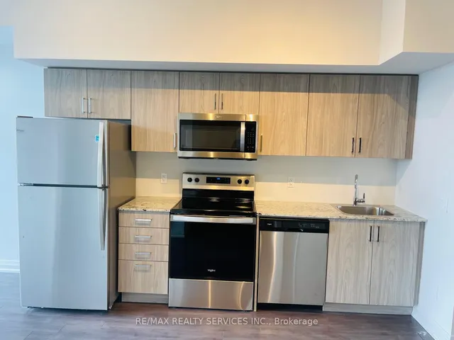 Additional image 7 of 10 Meadowglen Pl Unit 407