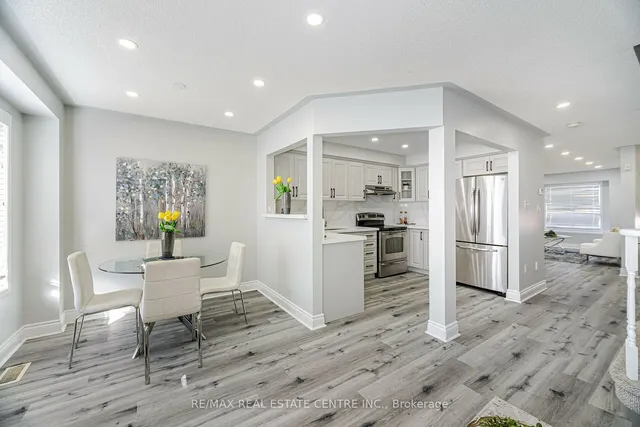 Additional image 14 of 120 Railroad St Unit 14