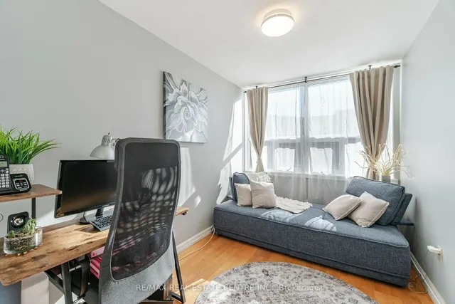 Additional image 24 of 714 The West Mall Unit 1009