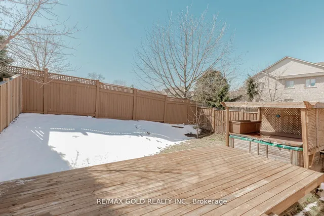 Additional image 39 of 40 Stephanie Ave