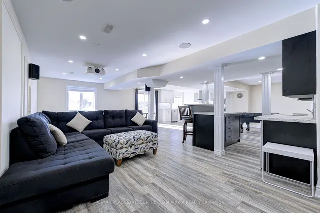 Additional image 37 of 46 Angelgate Rd