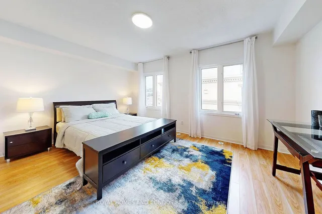 Additional image 19 of 60 Carr St Unit Th5