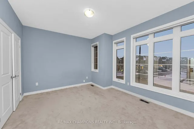 Additional image 20 of 10 Fruitvale Circ