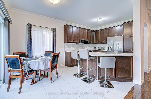 Additional image 7 of 14 Alamode Rd