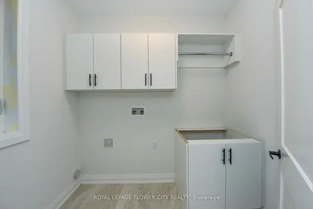 Additional image 32 of 2 Dolomite Dr