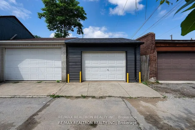 Additional image 37 of 225 Christie St