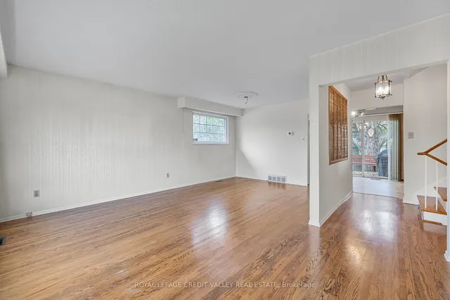 Additional image 5 of 299 Bartley Bull Pkwy