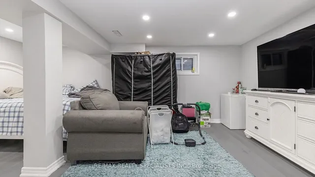 Additional image 29 of 147 Fleetwood Cres