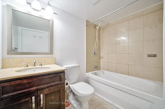 Additional image 21 of 2181 Yonge St Unit 1612