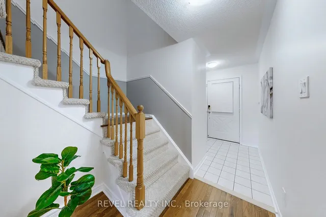 Additional image 11 of 20 Wickstead Crt