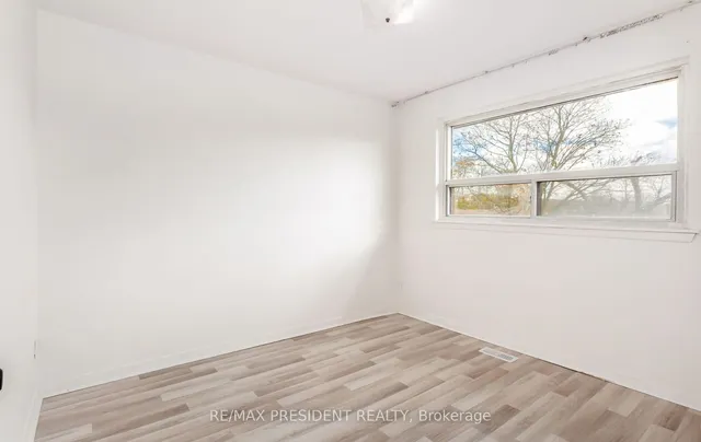 Additional image 25 of 3 Clayhall Cres