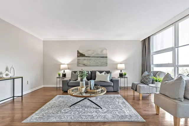 Additional image 2 of 10 Dean Park Rd Unit 610