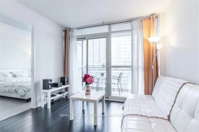 Additional image 6 of 10 Capreol Crt Unit 902