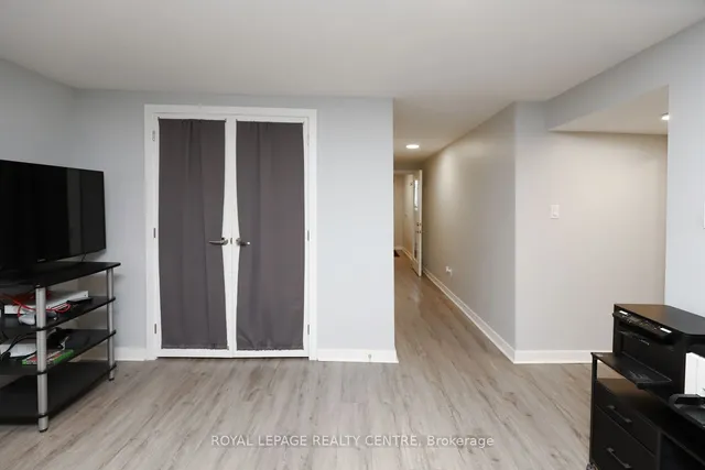 Additional image 31 of 18 Wright St