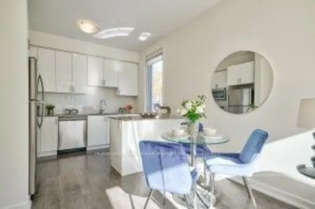 Additional image 8 of 51 Florence St Unit Th1