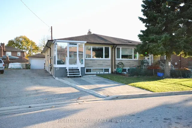 Primary image of 27 Cameo Cres