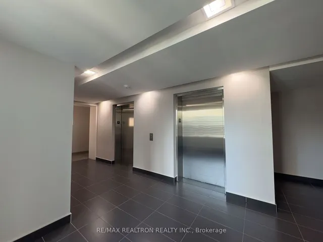 Additional image 5 of 8 The Esplanade Ave Unit 1006