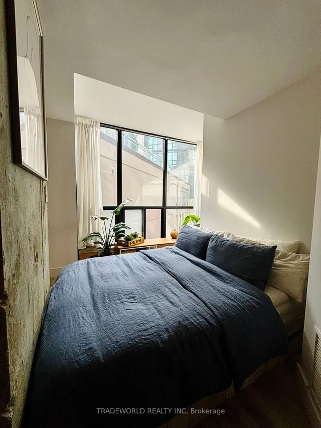 Additional image 4 of 24 Wellesley St Unit 322