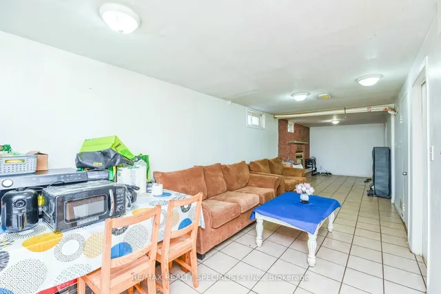 Additional image 26 of 52 Crawford Dr