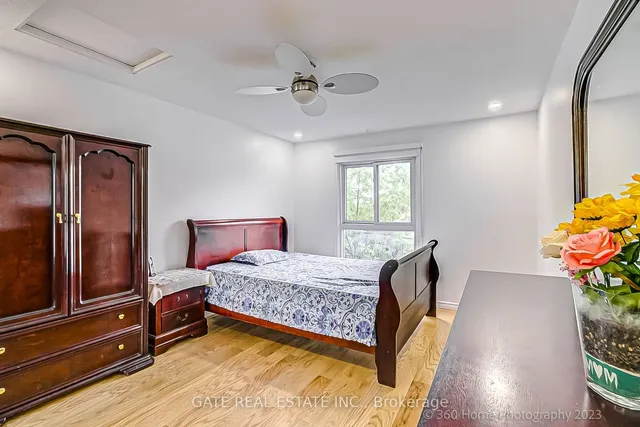 Additional image 11 of 23 Greenwich Circ