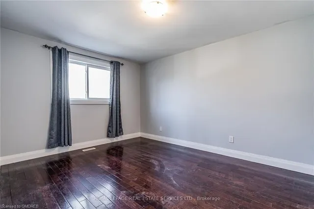 Additional image 10 of 4 Mallard Cres