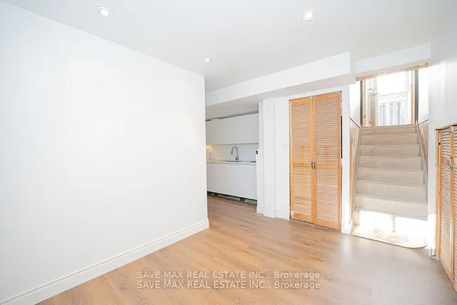 Additional image 32 of 2 Geneva Cres