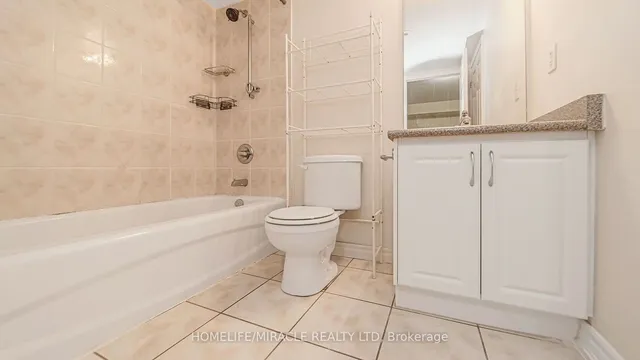 Additional image 20 of 125 George Appleton Way Unit 1004