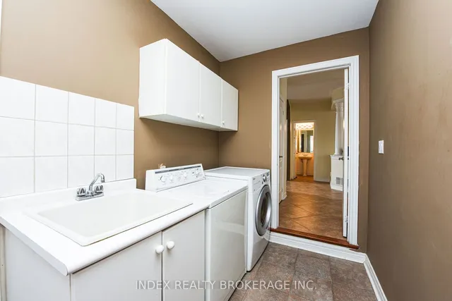 Additional image 29 of 32 Charger Lane