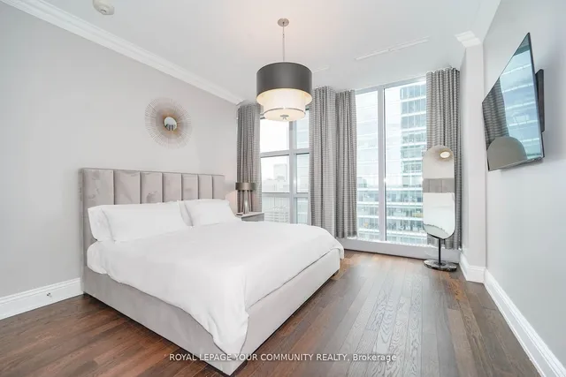 Additional image 19 of 183 Wellington St Unit 3903