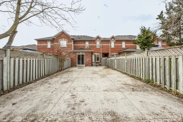 Additional image 30 of 42 winners Circ