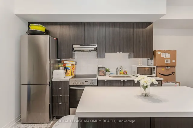 Additional image 9 of 408 Browns Line Unit 308