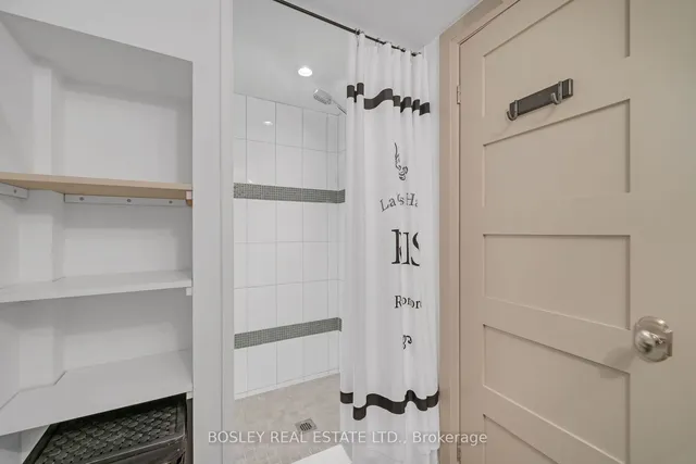 Additional image 28 of 23 24th St