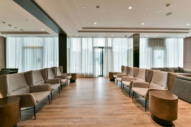 Additional image 31 of 4208 Dundas St Unit 520