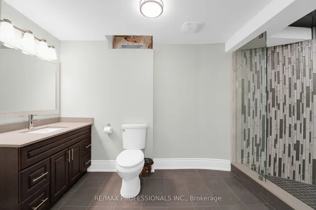 Additional image 37 of 104 Bloomsbury Ave