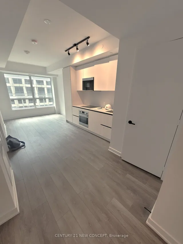 Additional image 22 of 108 Peter St Unit 710