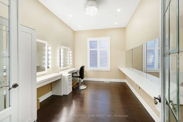 Additional image 11 of 56 Adrian Cres