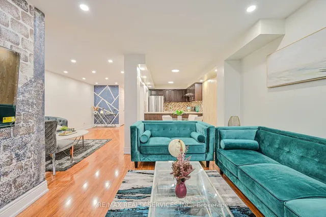 Additional image 12 of 80 Winners Circ