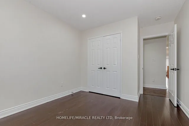 Additional image 25 of 44 Leatherhead Crt