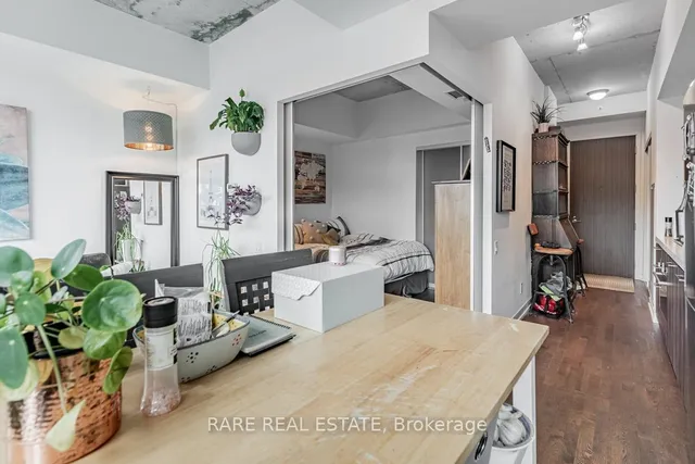 Additional image 21 of 560 King St Unit 1004