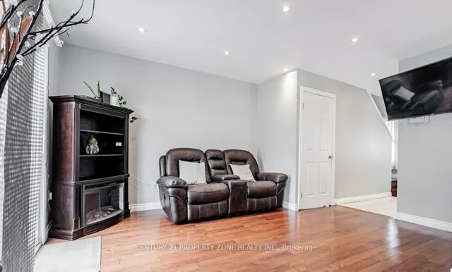 Additional image 8 of 156 Martindale Cres