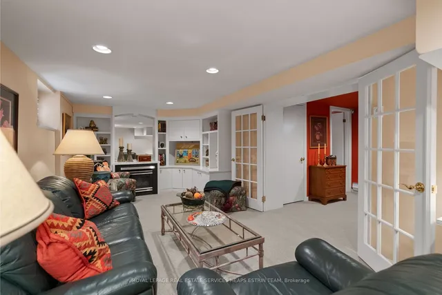 Additional image 27 of 73 Castle Frank Cres