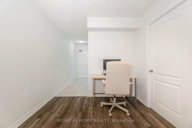 Additional image 26 of 2 Rean Dr Unit 813