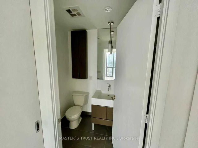Additional image 9 of 110 Charles St Unit 2607