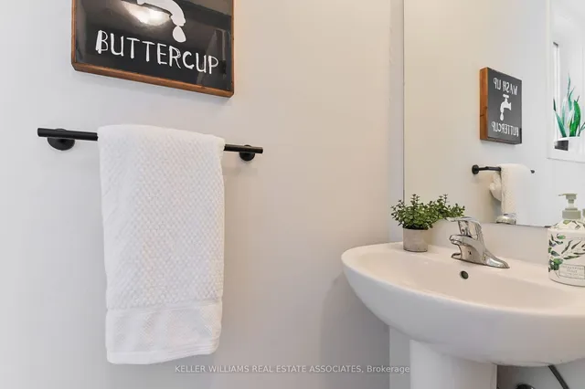 Additional image 14 of 10 Drummond St Unit 515