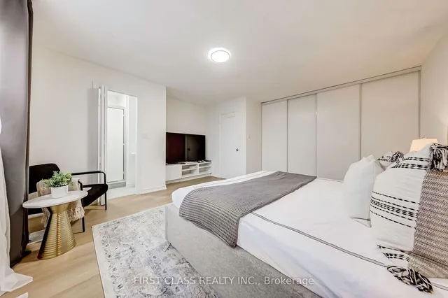 Additional image 22 of 106 Chester Le Blvd Unit 112