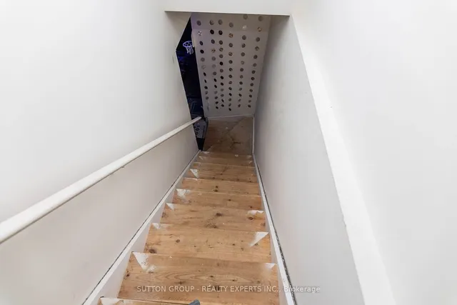 Additional image 36 of 82 William Duncan Rd